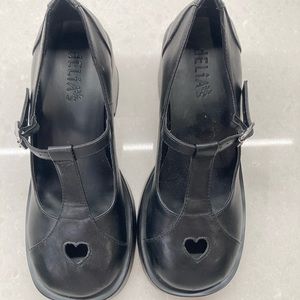 Dolls Kill Delia’s Hopscotch Mary Jane Heels with Heart Cut-Out Size 7